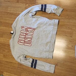 Divided Girls Unite sweatshirt sz med